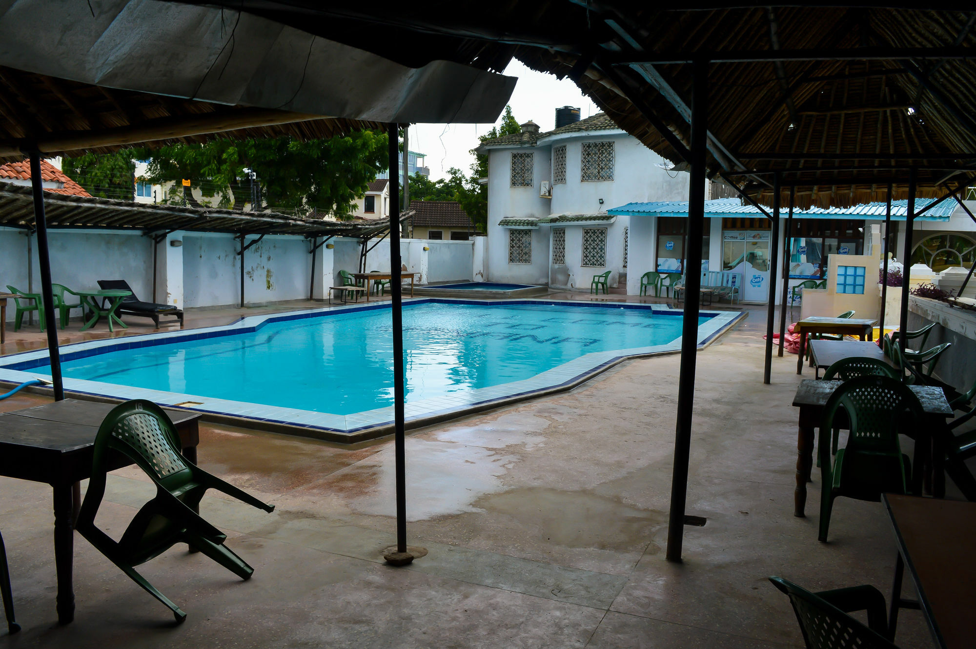 Sanana Conference Center And Holiday Resort Mombasa Exterior photo